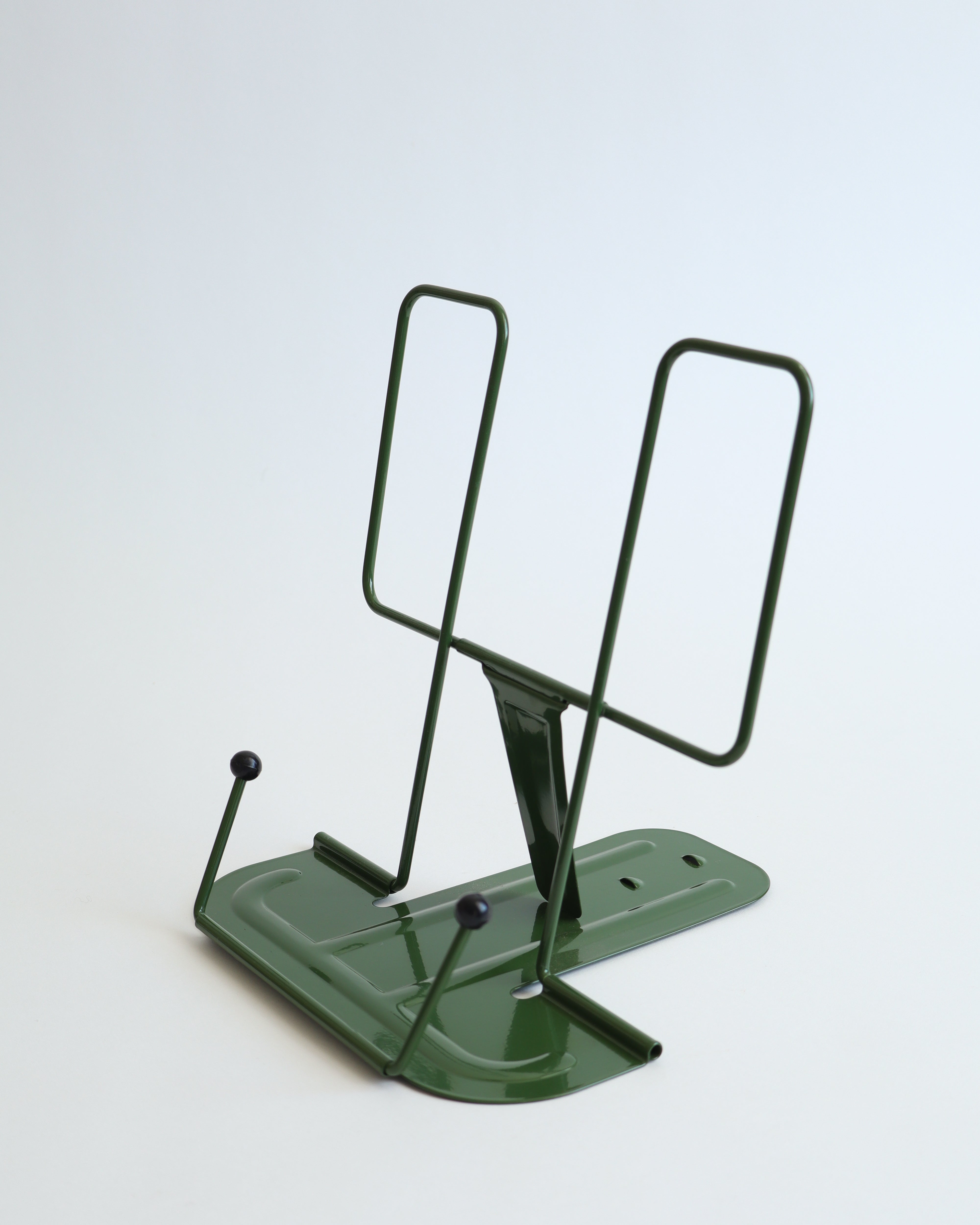 Metal Bookstand