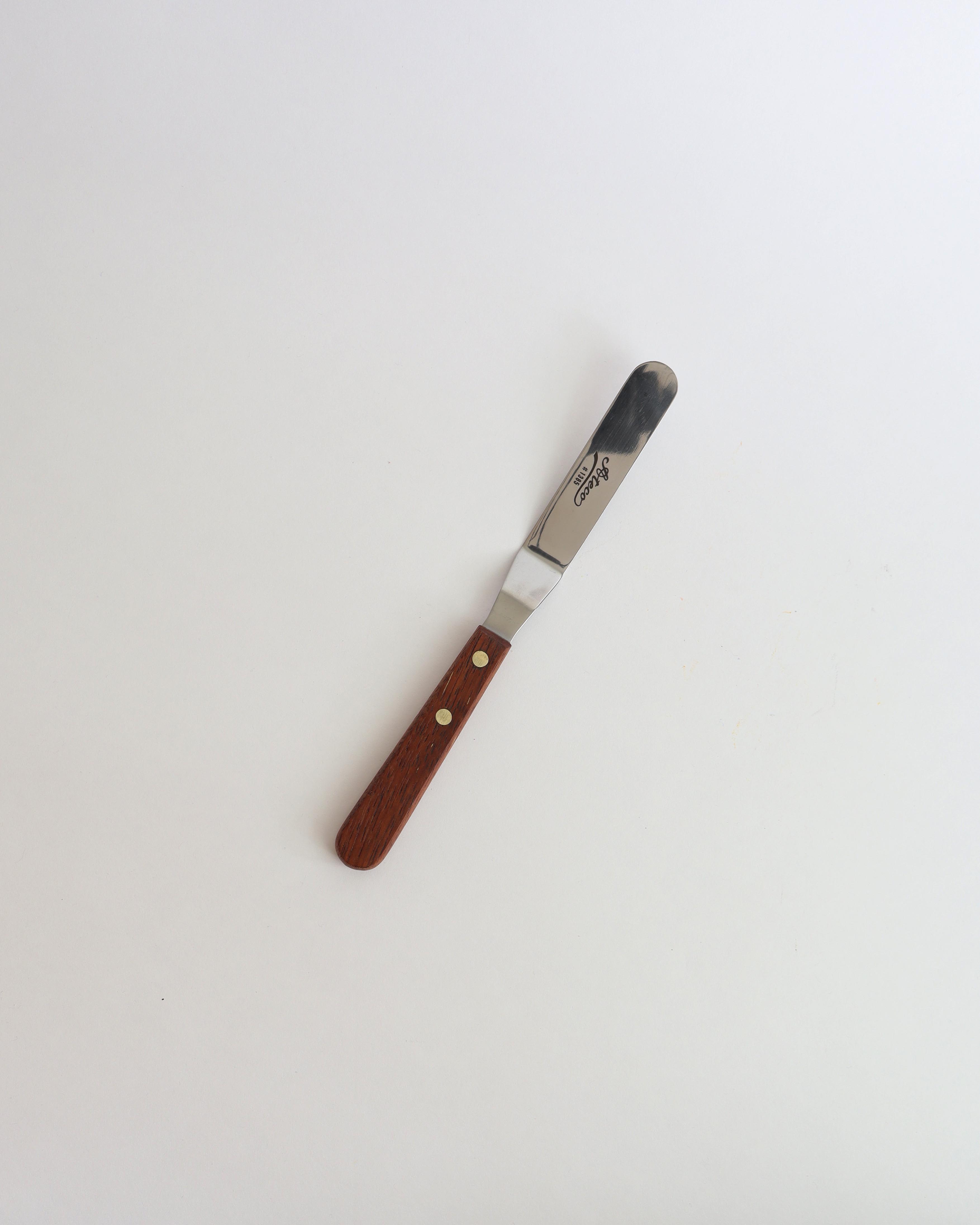 Offset Icing Spatula