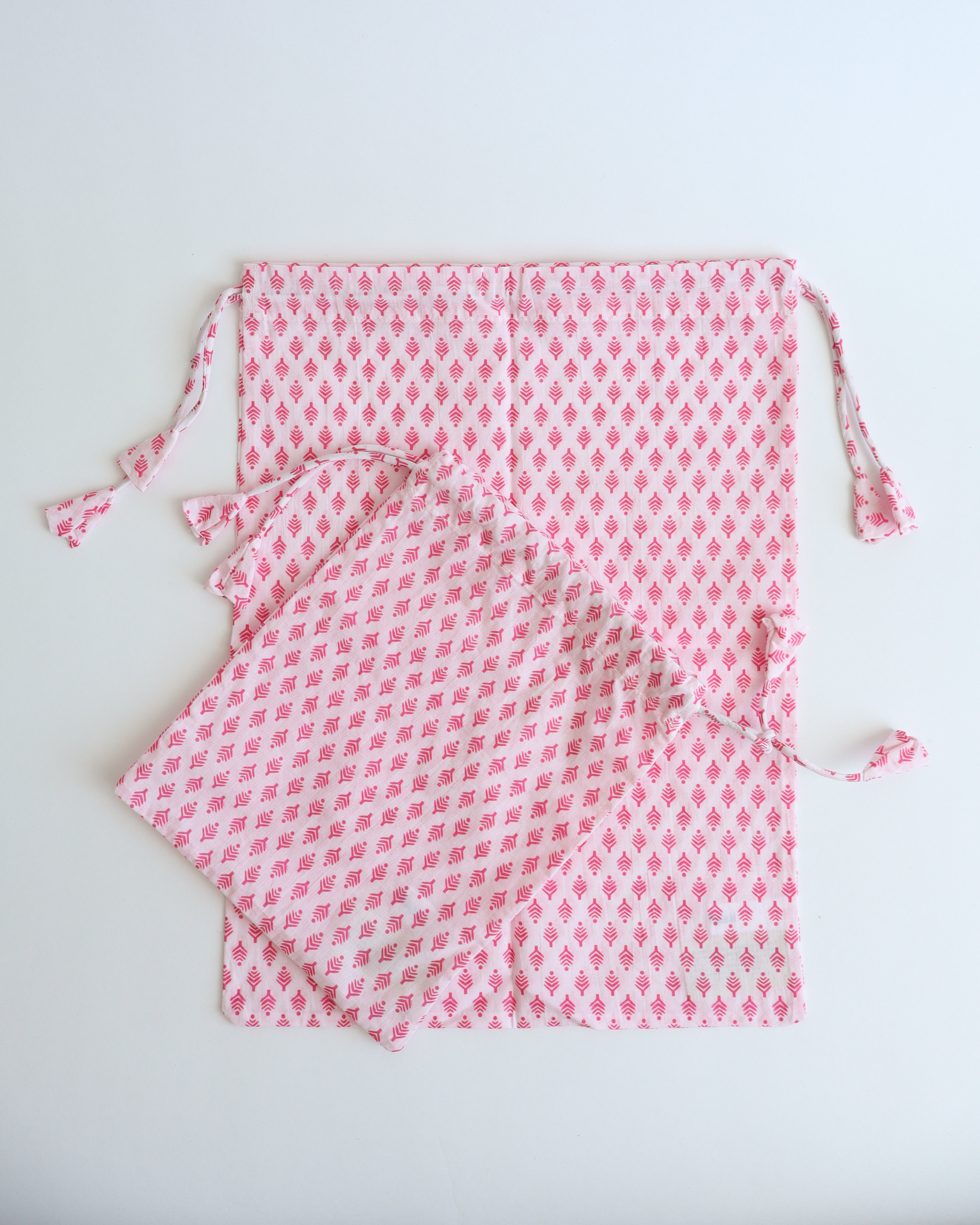Drawstring Bag S/2 Pink Tree