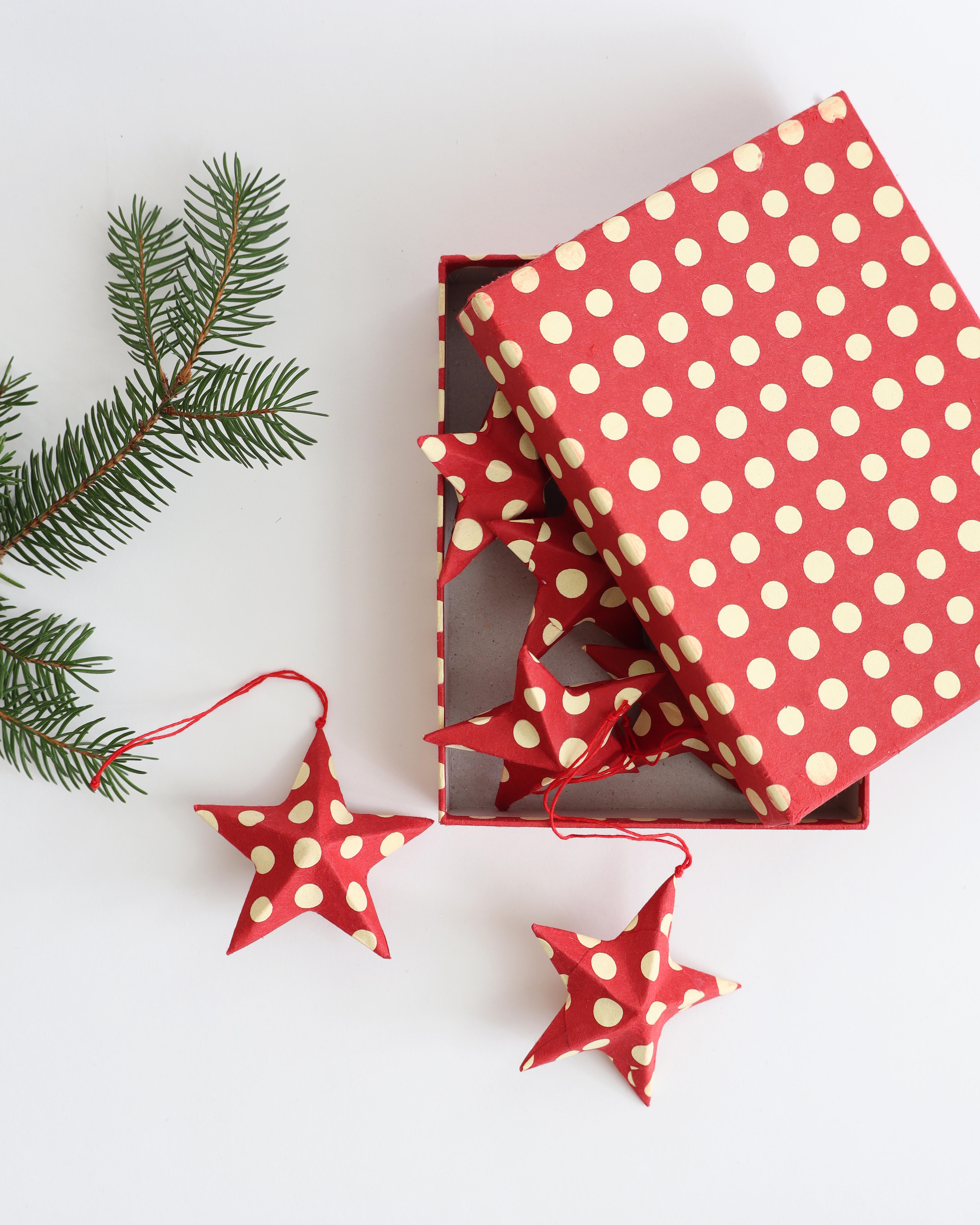 Polka Dot Star Box of 6