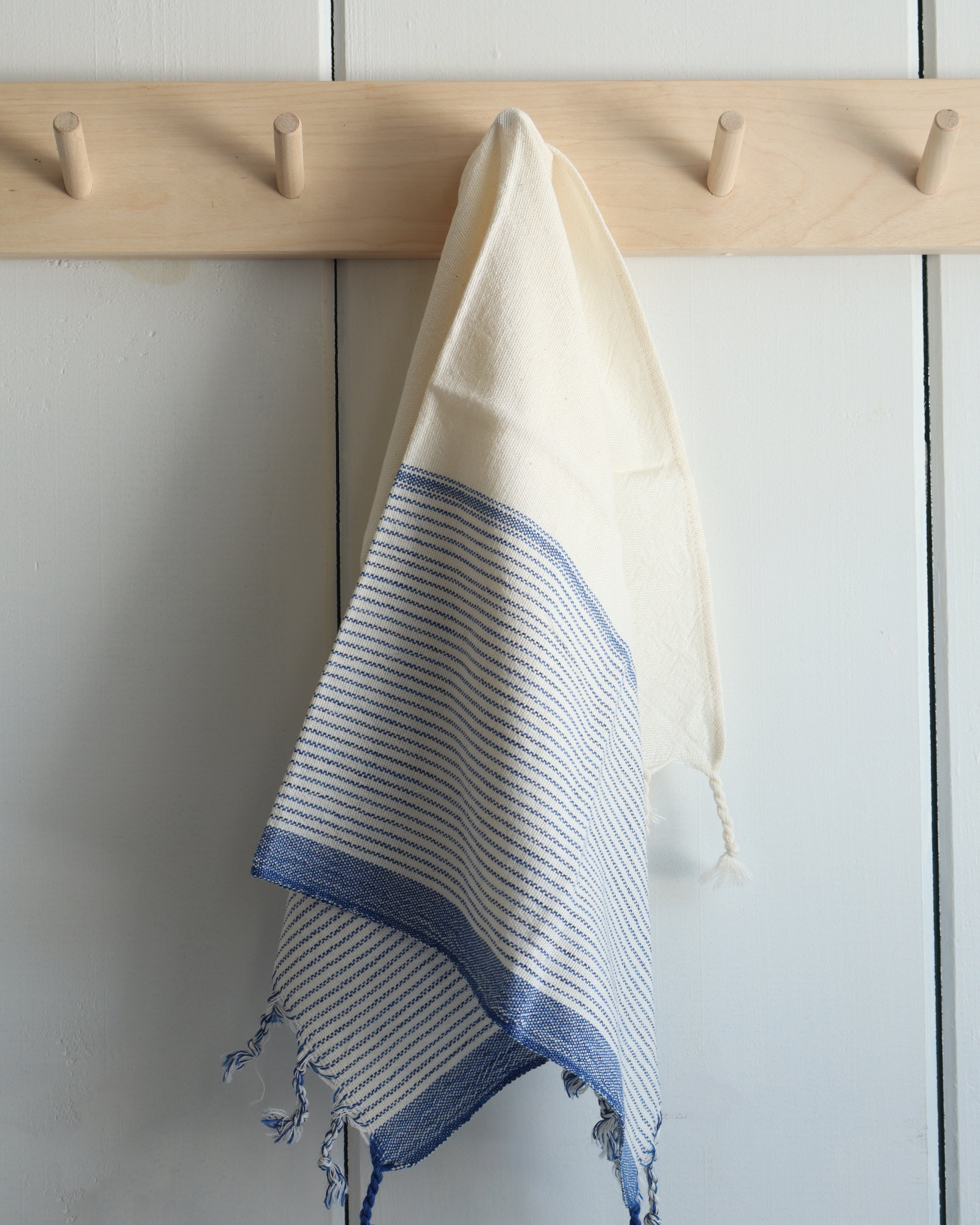 Ivory Blue Tribeca Hand Towel