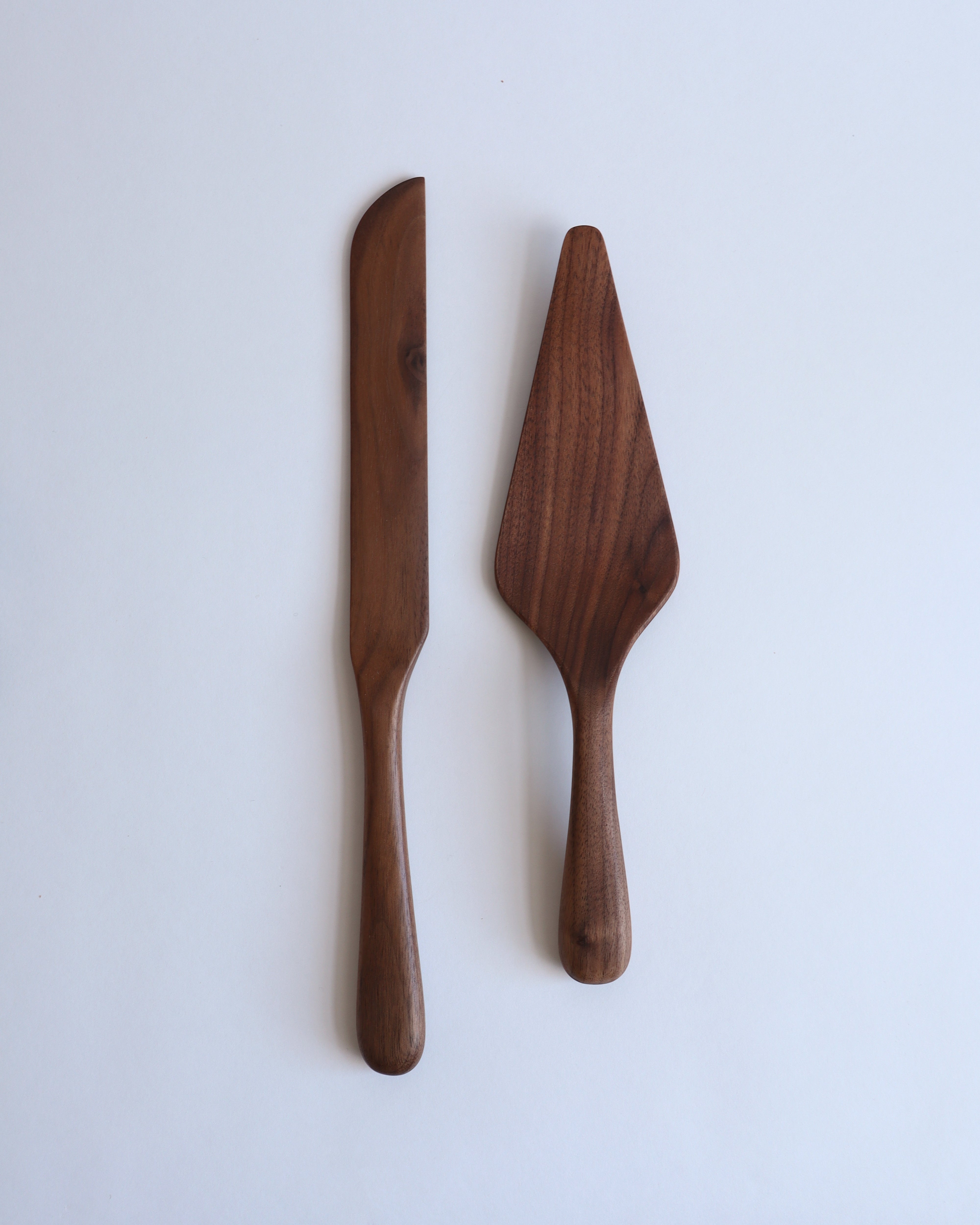 Walnut Wood Cake Serving Set